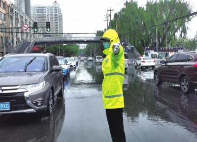 雨情急！多部門聯(lián)動(dòng)疏通保暢