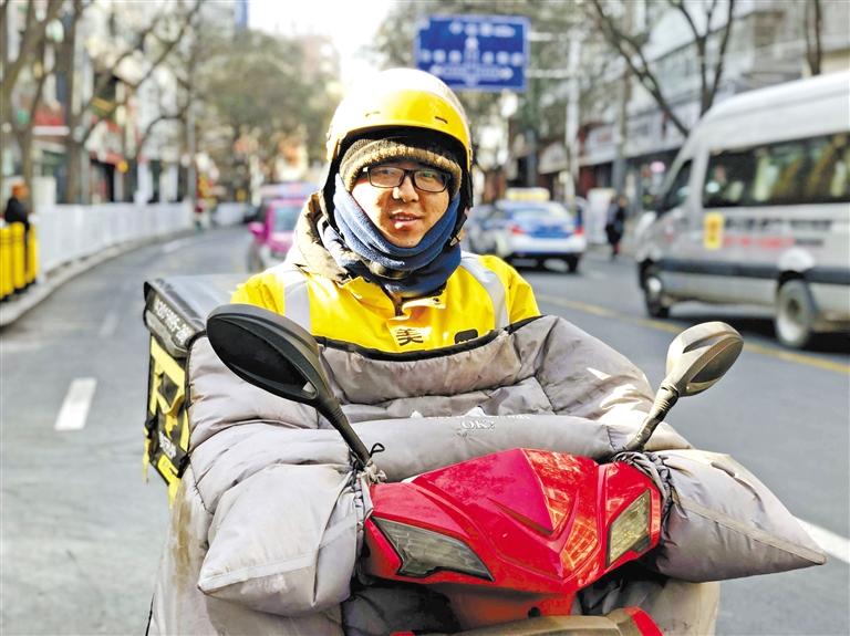 外賣(mài)小哥王全軍：好好干，在蘭州買(mǎi)套房