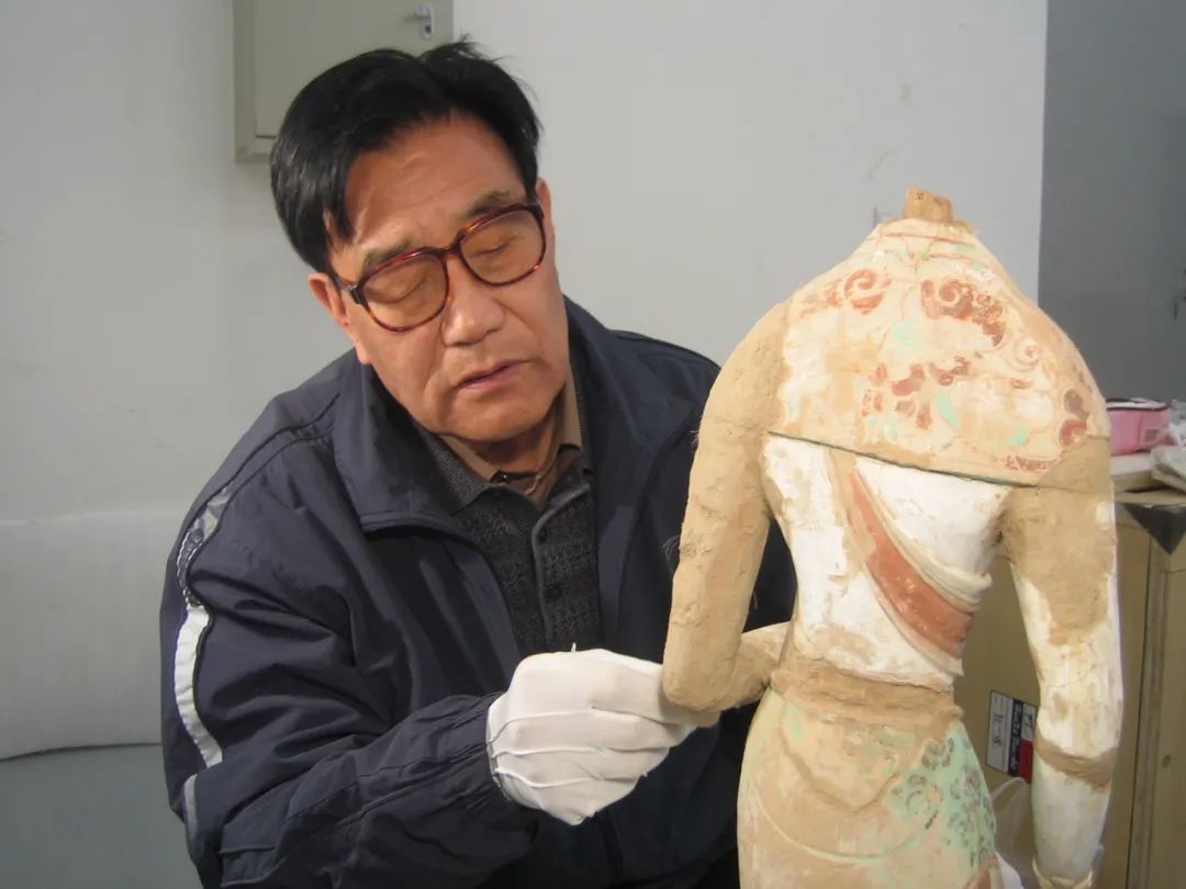 【中央媒體看甘肅】守護(hù)千年敦煌，他只覺一生太短……