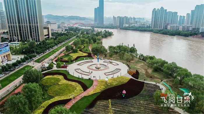 【聚焦2022甘肅兩會·代表委員說】崔景瑜委員：加快蘭西城市群建設(shè) 構(gòu)建蘭州、西寧“雙圈”發(fā)展格局